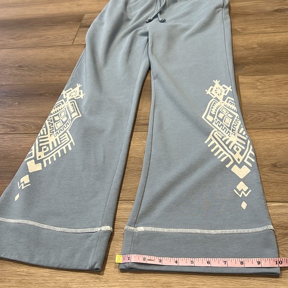 Back In The Saddle Blue Wide-Leg Sweatpants w/ White Western Geometric Design - Picture 10 of 11